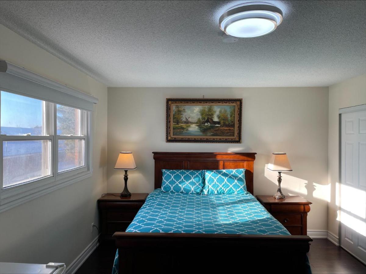 77 Nice And Warm Series Rooms โตรอนโต ภายนอก รูปภาพ