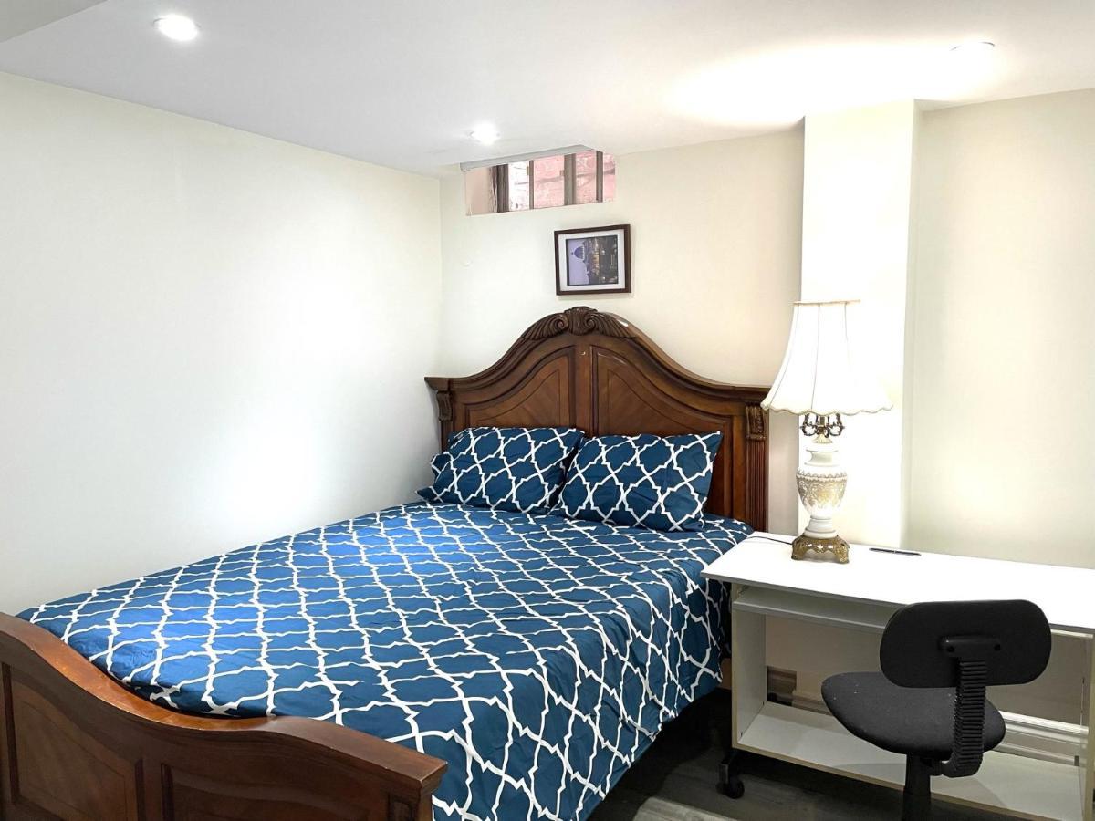77 Nice And Warm Series Rooms โตรอนโต ภายนอก รูปภาพ