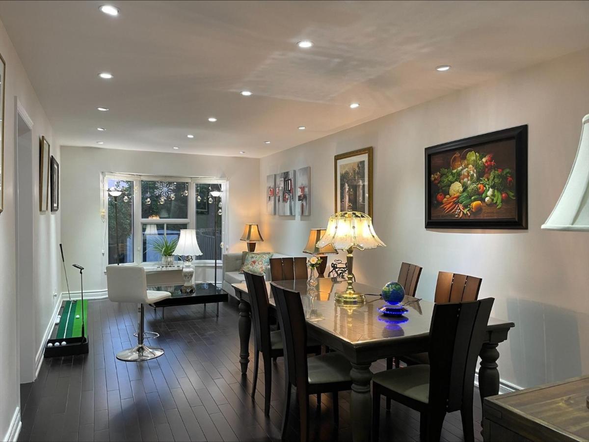77 Nice And Warm Series Rooms โตรอนโต ภายนอก รูปภาพ