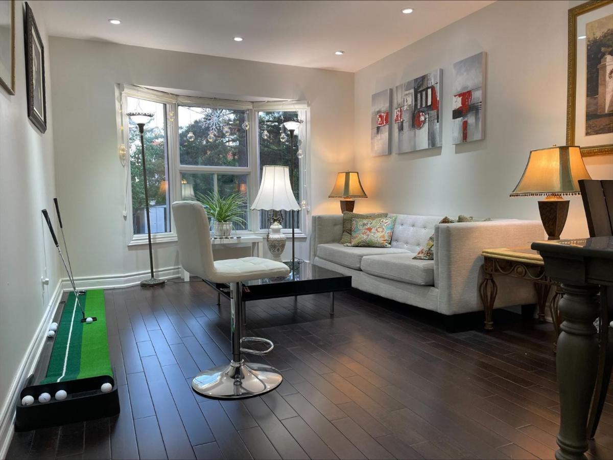 77 Nice And Warm Series Rooms โตรอนโต ภายนอก รูปภาพ